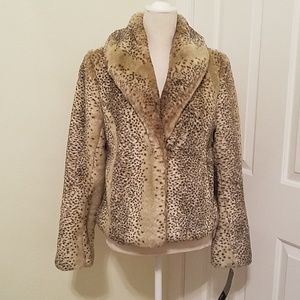 NWT Faux Fur Coat, Small